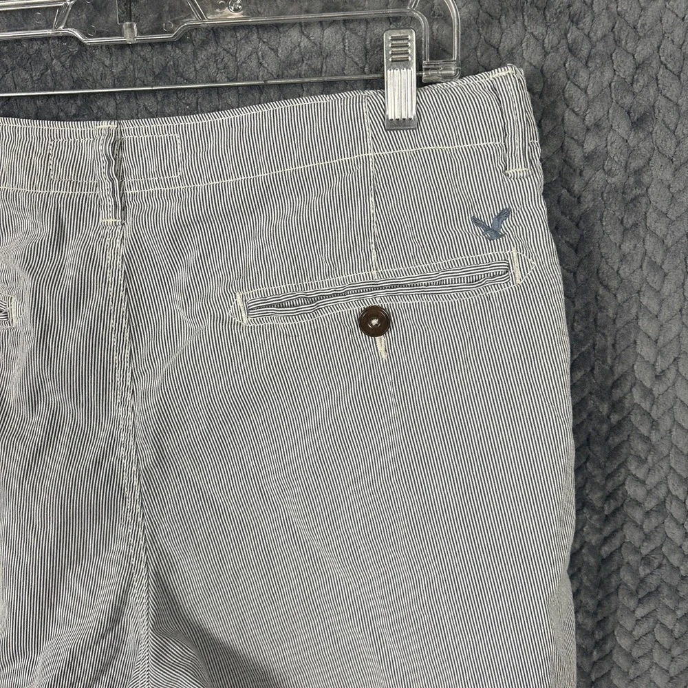 American Eagle Shorts‎ Mens 34 Blue White Pinstripe Classic 100% Cotton Casual